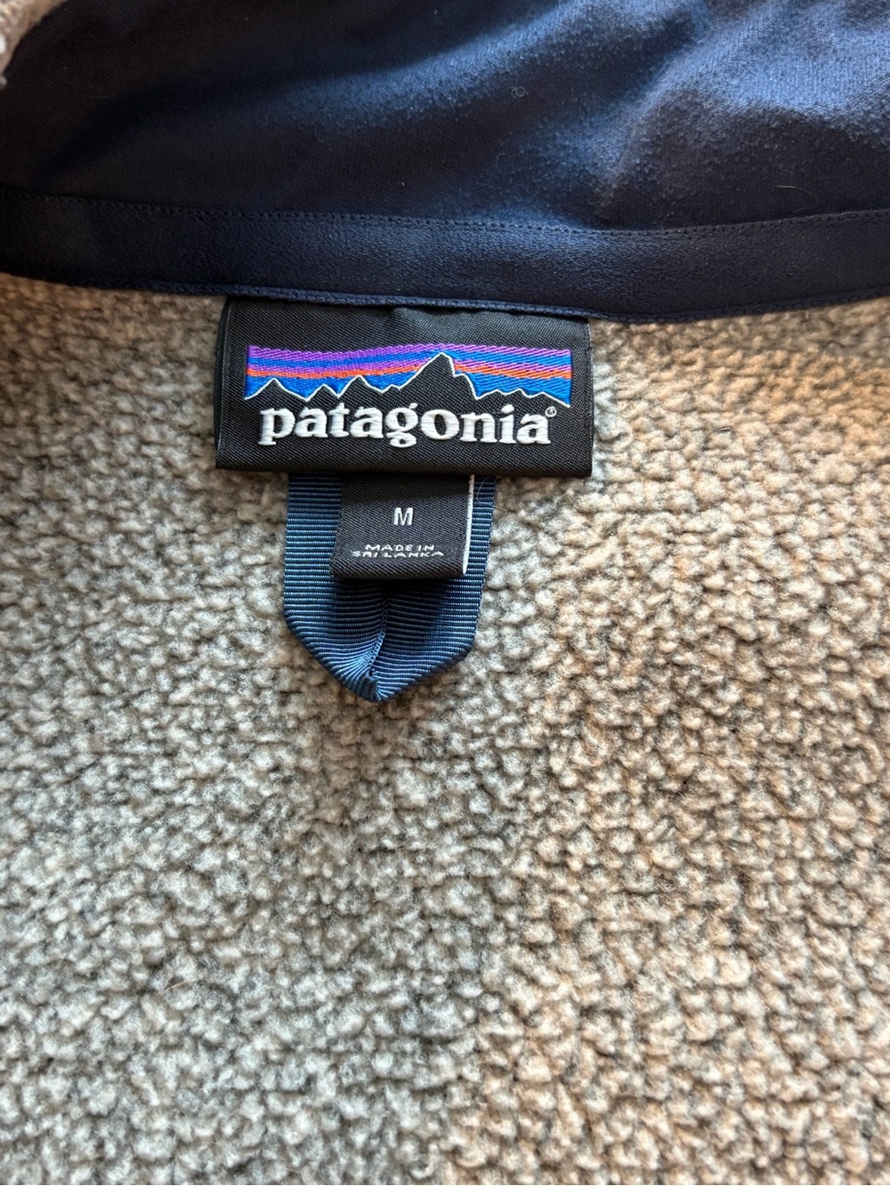 Patagonia Men’s Cream Better Sweater Vest Size Medium - Picture 3 of 4